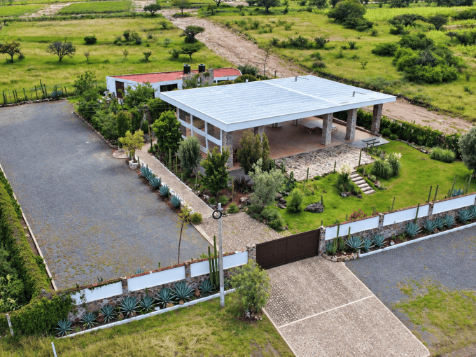 SALÓN DE FIESTAS EN VENTA EN HUIMILPAN, QUERÉTARO